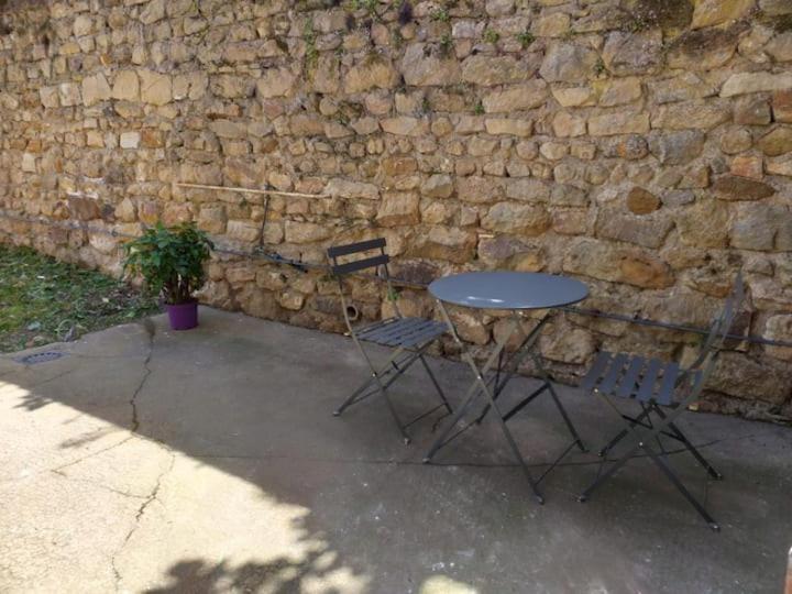 Nuit Romantique Saint-Christophe-en-Brionnais Екстериор снимка